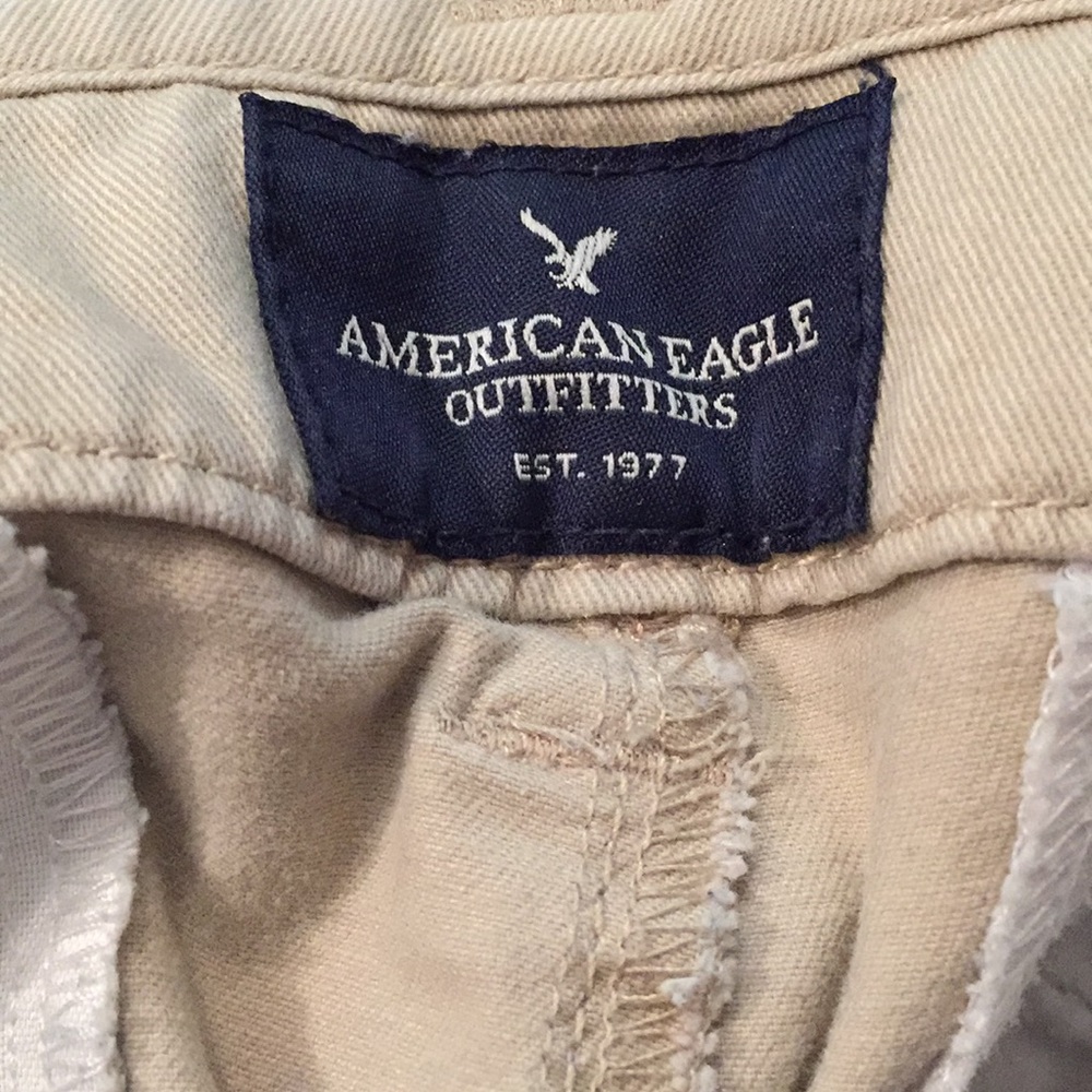 Khaki shorts! - Picture 3 of 3
